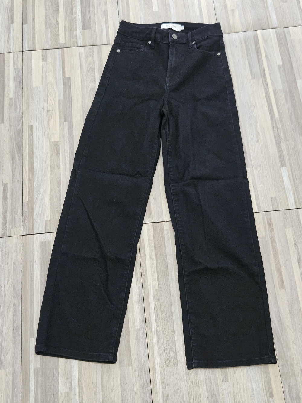 Classic Black Straight-Leg Women’s Jeans